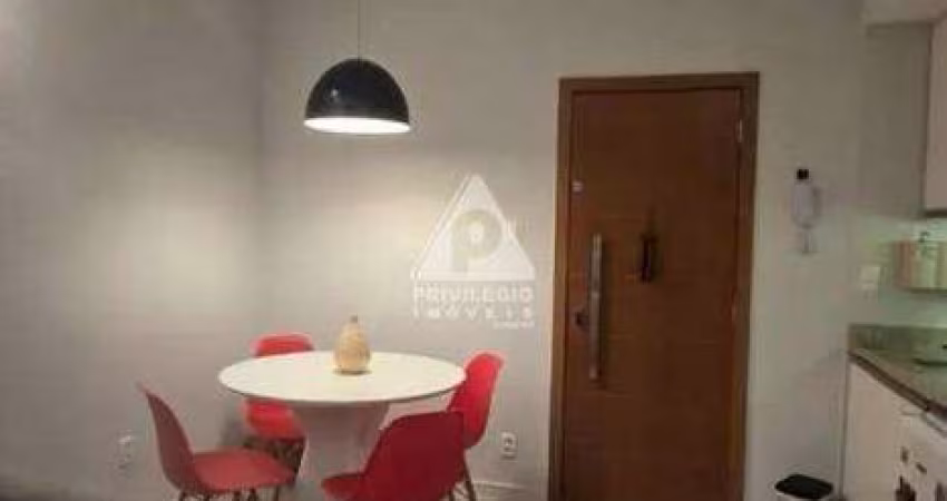Oportunidade única! Lindo apartamento estilo studio à venda, localizado no coração de Laranjeiras.