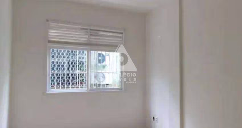 2 quartos, vaga, portaria 24H, rua sem saida