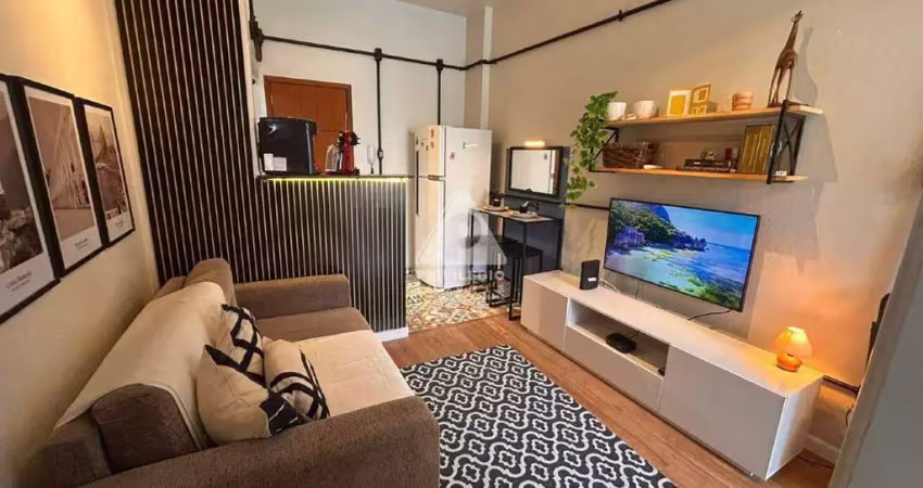 Excelente quarto e sala em rua tranquila de botafogo – vista para o verde!