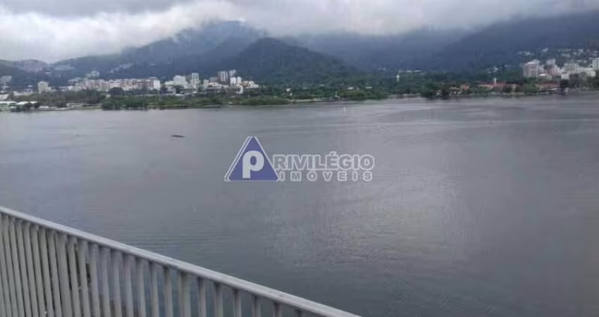 Cobertura 5 quartos, suíte, varandas, churrasqueira, espaço gourmet, 630 mts, 2 vagas de garagem, na Lagoa.