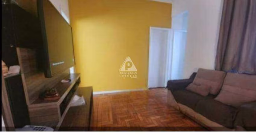Apartamento 03 quartos dentro de uma vila com portaria 24hs