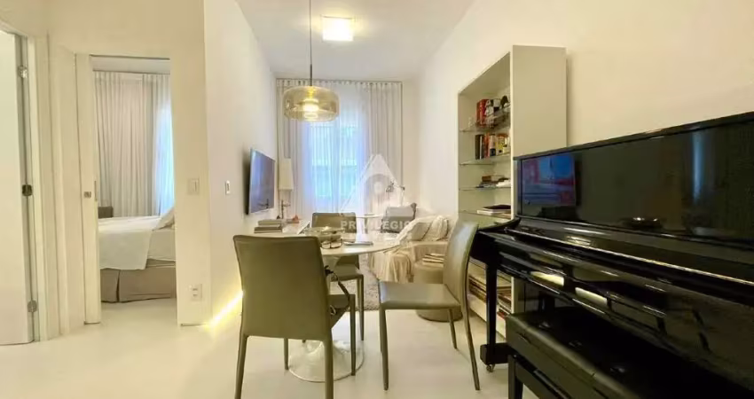 Apartamento sala e quarto | porteira fechada | vaga na escritura | silencioso | próximo metrô