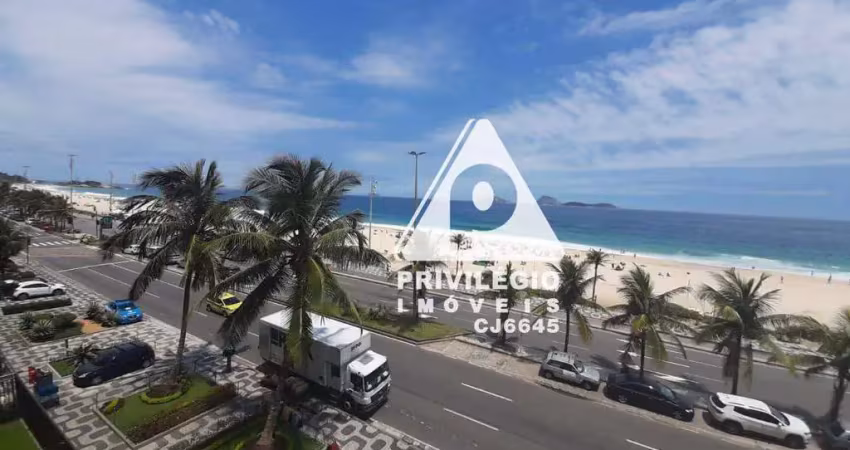 Apartamento frontal de 382m² em ipanema: 4 quartos, 2 vagas e vista deslumbrante