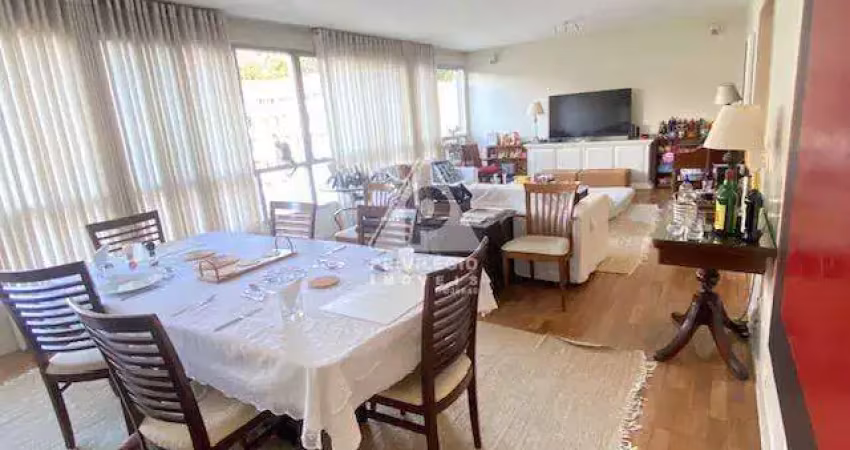 Apartamento amplo 4 quartos (1 suíte) com piscina e segurança 24h na gávea