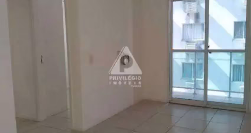 Apartamento à venda, Salão, 2 quartos, 1 suíte, 1 vaga, São Cristóvão - RIO DE JANEIRO/RJ