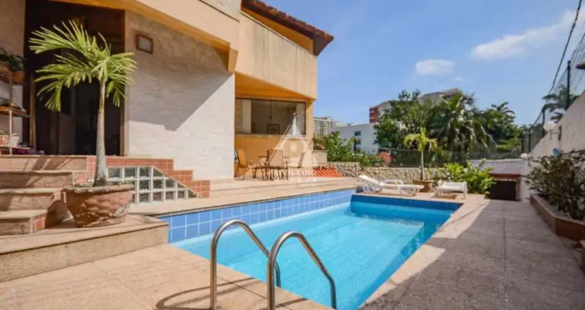 Espetacular casa triplex em São Conrado!