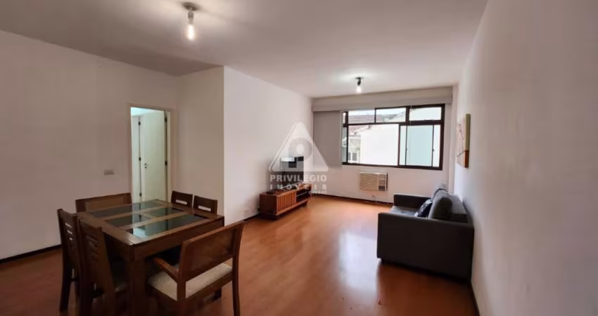 Apartamento à venda, 2 quartos, 2 suítes, 2 vagas, Copacabana - RIO DE JANEIRO/RJ