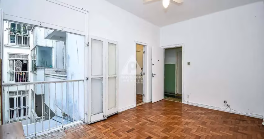 2 quartos no cosme velho – rua tranquila perto do metrô!