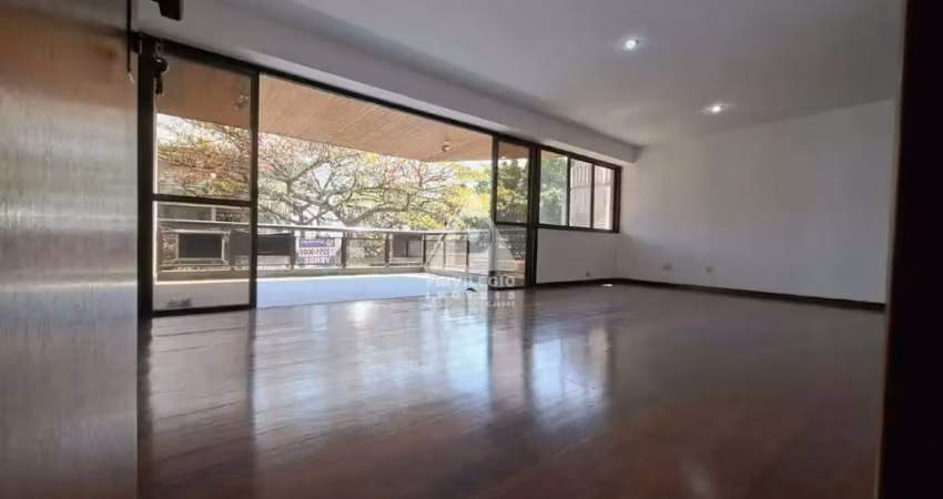 Apartamento amplo no jardim oceânico de 166 m² na barra da tijuca – 3 quartos, 1 suíte e varanda com 2 vagas