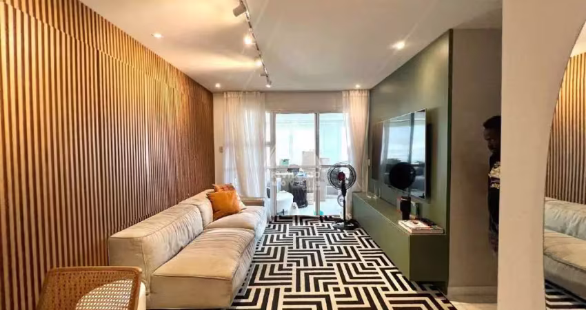 3 quartos, 4 banheiros, sala ampla, varanda, cozinha, área de serviço, COBERTURA DUPLEX , terraço com vista, condomínio completo e portaria 24h.