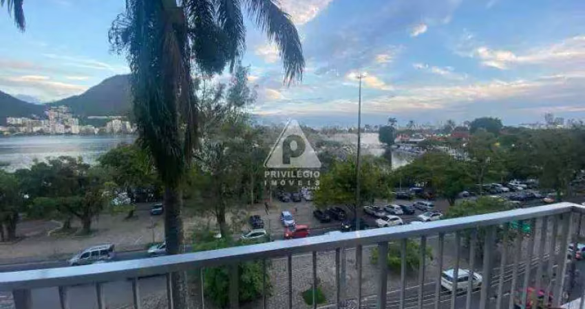 Apartamento à venda na lagoa - 3 quartos, 1 suíte, 2 vagas e dependência completa