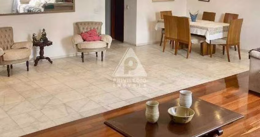 Apartamento com 3 quartos na Tijuca próximo ao metrô S Francisco Xavier