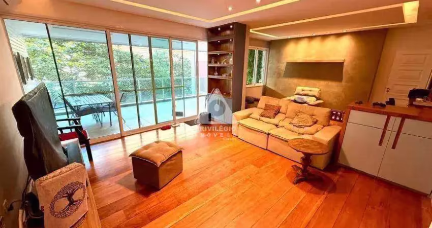 Leblon, quadra da praia – 169m², varandão, 3 quartos (1 suíte), 2 vagas!