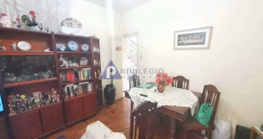 Casa à venda, 3 quartos, laranjeiras - rio de janeiro/rj
