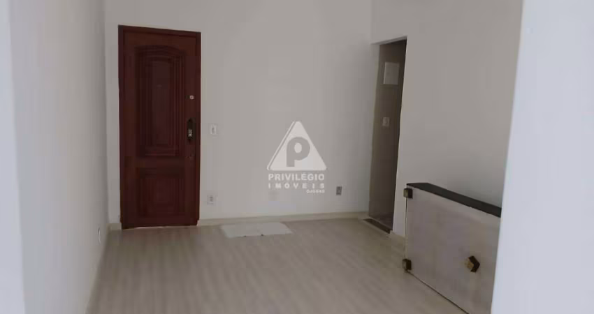 Quarto e Sala em Laranjeiras