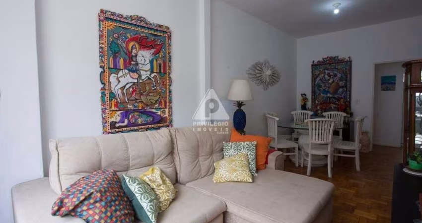 MARAVILHOSO QUARTO E SALA COM DEPENDÊNCIA COPACABANA POSTO 5