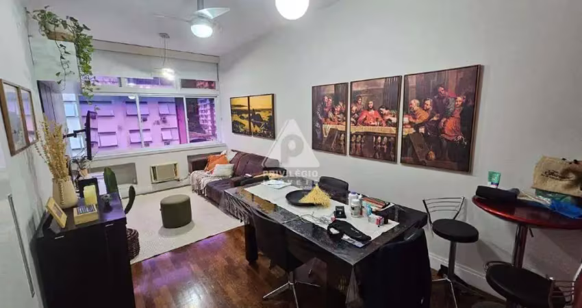 Apartamento de 2 quartos disonível para venda em laranjeiras
