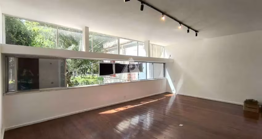 Apartamento de 3 quartos, suíte, dependência completa e 1 vaga, à venda na praia do flamengo