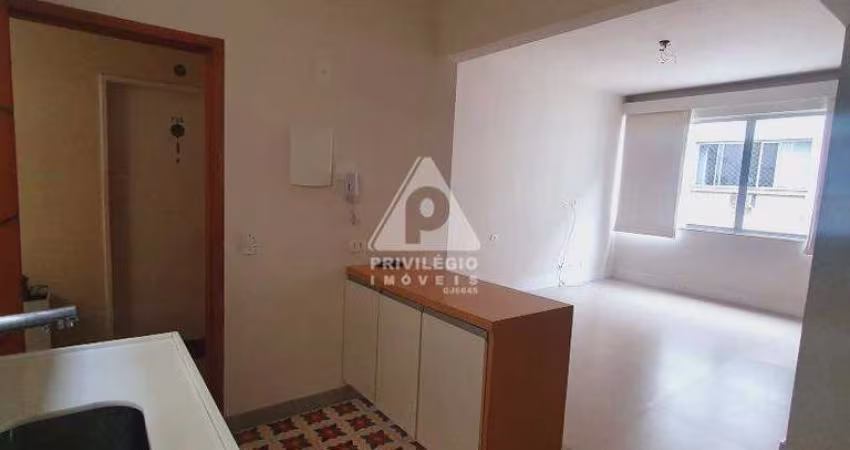 Apartamento à venda, 2 quartos, 1 suíte, 1 vaga, Cosme Velho - RIO DE JANEIRO/RJ
