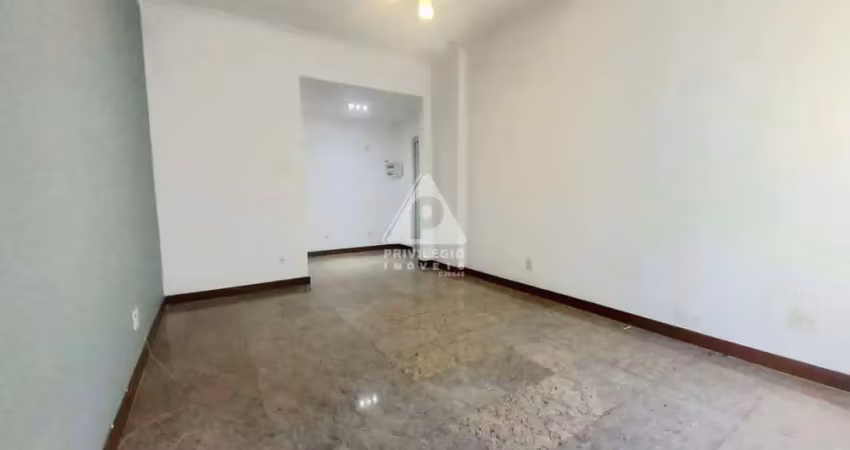 Apartamento à venda glória. próximo ao metrô. reformado. 3 quartos!