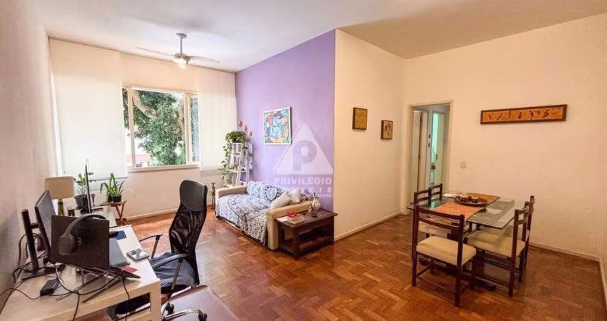 2 quartos com vaga Laranjeiras
