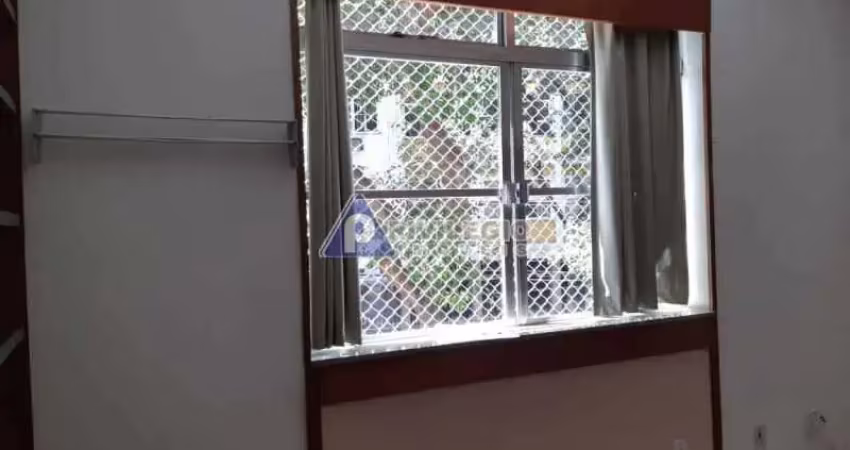 Kitnet / Stúdio à venda na Rua Cândido Mendes, --, Glória, Rio de Janeiro