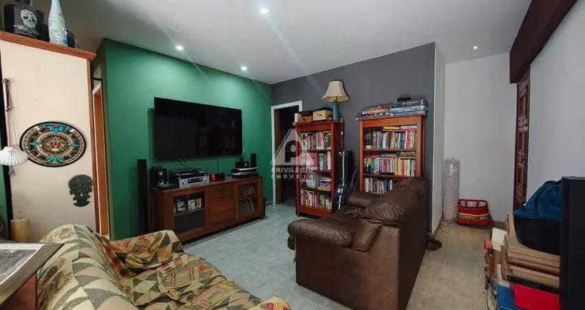 Apartamento com 1 quarto, 1 vaga e dependência no flamengo, rio de janeiro - rj