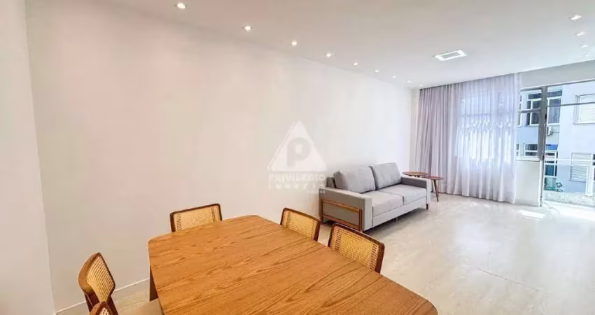 3 quartos sendo 1 suite, reformado, 1 vaga, flamengo