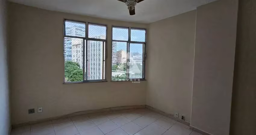Apartamento de 2 quartos disonível para venda no catete