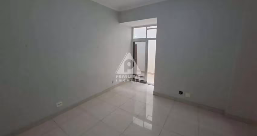 Apartamento garden, 2 quartos sendo um suite e com vaga