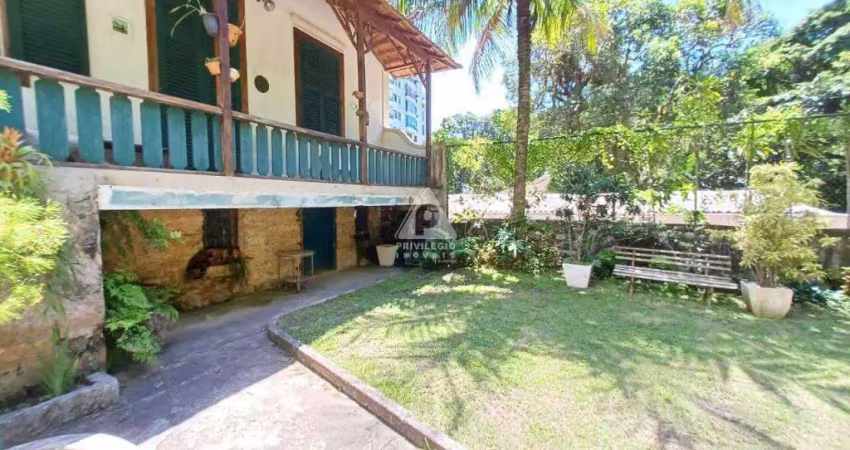 Casa de vila à venda, 4 quartos, 3 vagas, cosme velho - rio de janeiro/rj