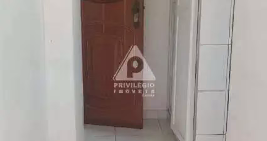 Apartamento com 1 quarto em condominio fechado no centro do rio