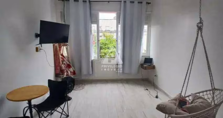 Kitnet / Stúdio à venda na Rua Carlos de Carvalho, --, Centro, Rio de Janeiro
