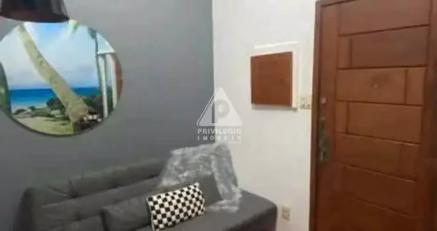 Kitnet / Stúdio à venda na Rua Álvaro Alvim, --, Centro, Rio de Janeiro