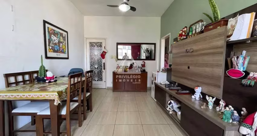 Aconchegante apartamento 2 quartos com dependência, 81m², com localização privilegiada na rua uruguai - tijuca. imperdível!
