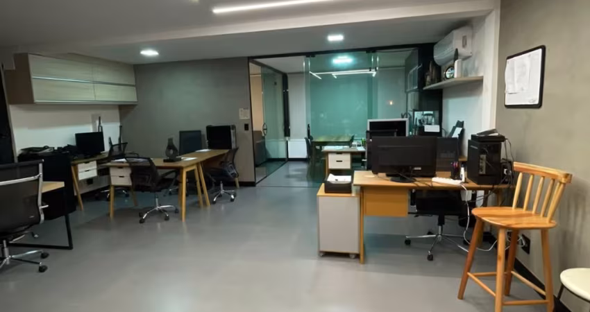 Linda sala comercial com 60 m2 Barra da Tijuca