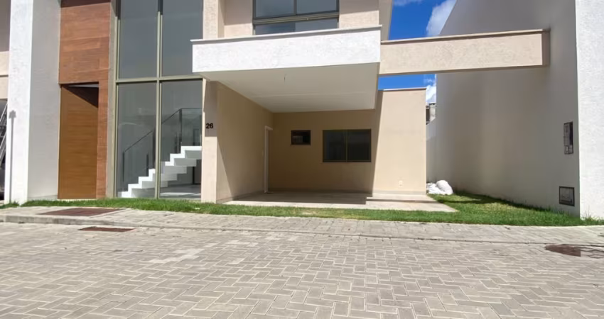 Casa 4/4 sendo 3 suites