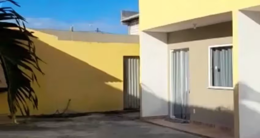 Casa com 2 quartos para alugar na atras do banco do brasil, Itingá, Lauro de Freitas