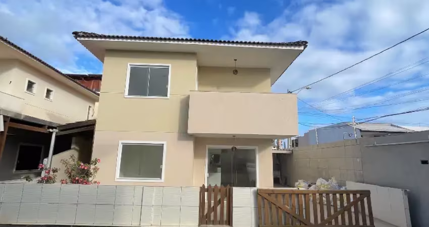 Casa em condomínio fechado com 3 quartos para alugar na Rua Iraci Rosas, Ipitanga, Lauro de Freitas