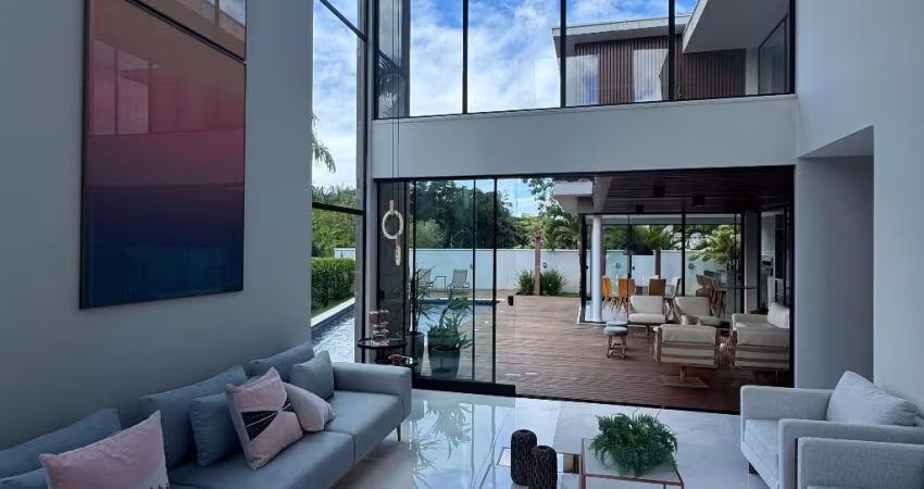 Casa a venda 5 suítes Alto luxo no Alphavilee Litoral Norte 1