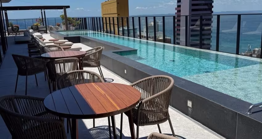 Studio  com 25m², PORTEIRA FECHADA, no Corredor da Vitória