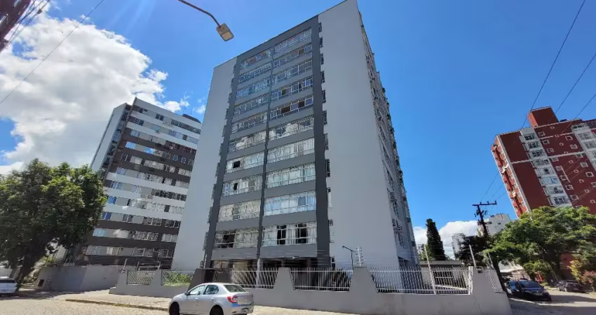 Apartamento com 1 suíte mais 2 quartos à venda no bairro Anita Garibaldi