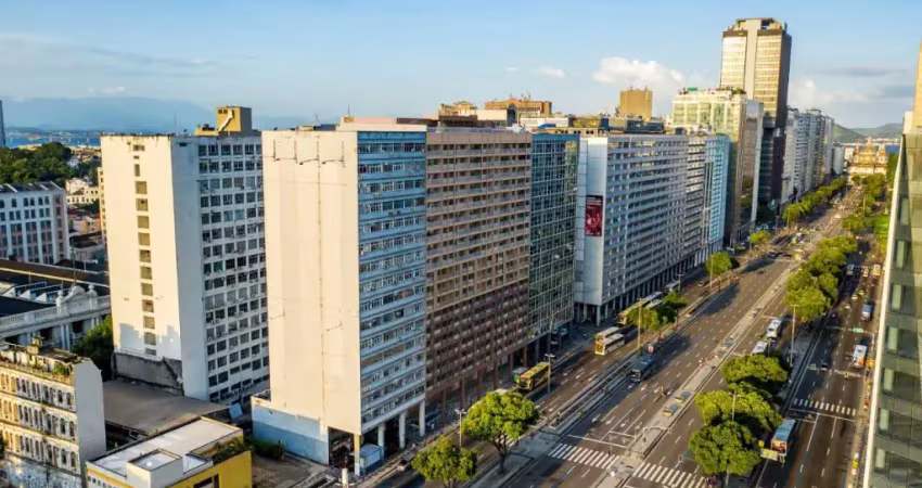 Apartamentos 54m² 2 quartos com varanda, condomínio com área de lazer na cobertura na avenida presidente vargas no centro