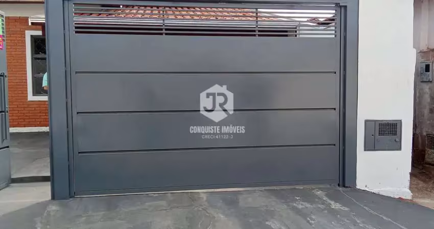 Vende-se casa em