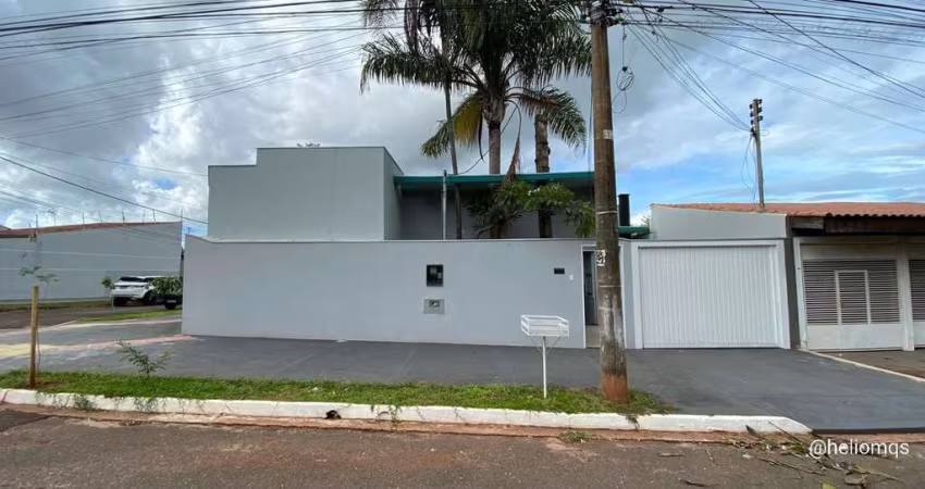 Casa de Esquina com Acabamento Moderno no Parque dos Novos Estados!