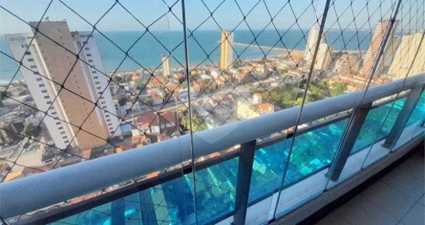 Apartamento para venda tem 146 metros quadrados com 4 quartos