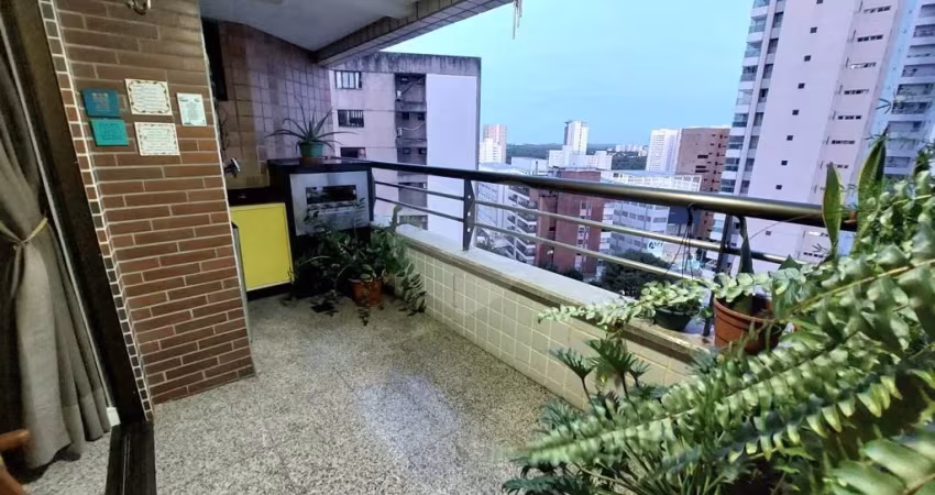 Amplo apartamento na Aldeota