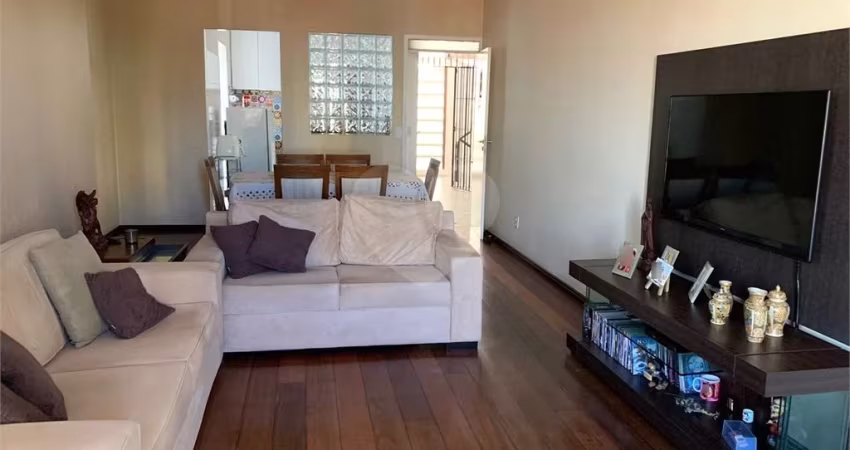 Excelente apartamento no centro, 113m²