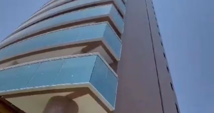 Apartamento novo no Meireles