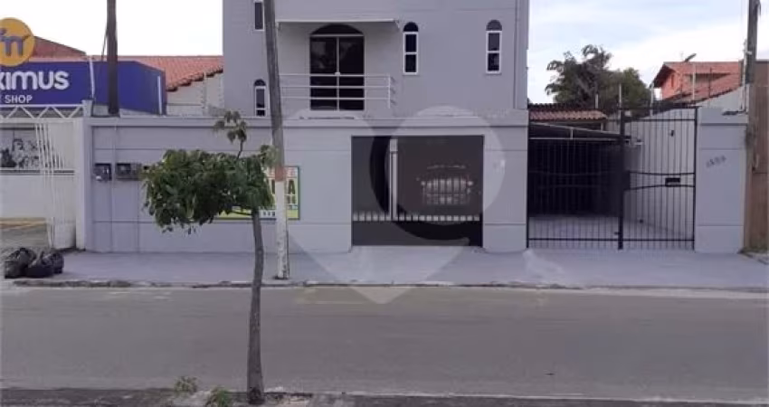 Casa  Triplex Solta no Edson Queiroz